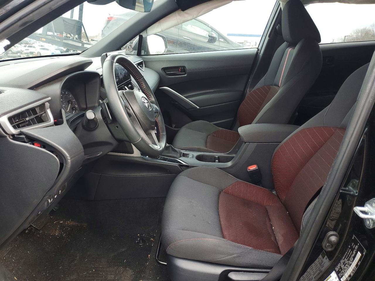 2024 TOYOTA COROLLA CROSS SE photo 7