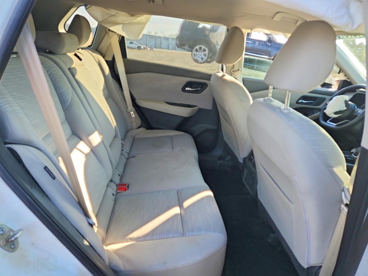 2021 NISSAN ROGUE SV photo 11