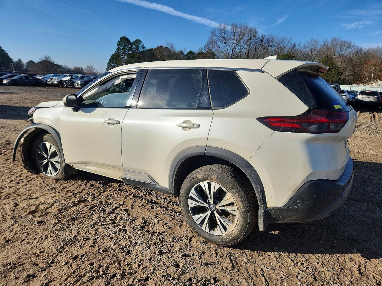 2021 NISSAN ROGUE SV photo 2