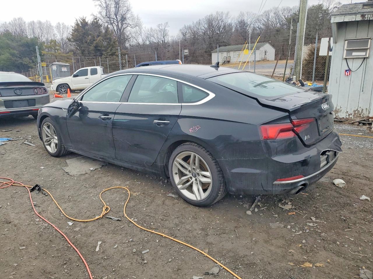 2019 AUDI A5 PREMIUM photo 2