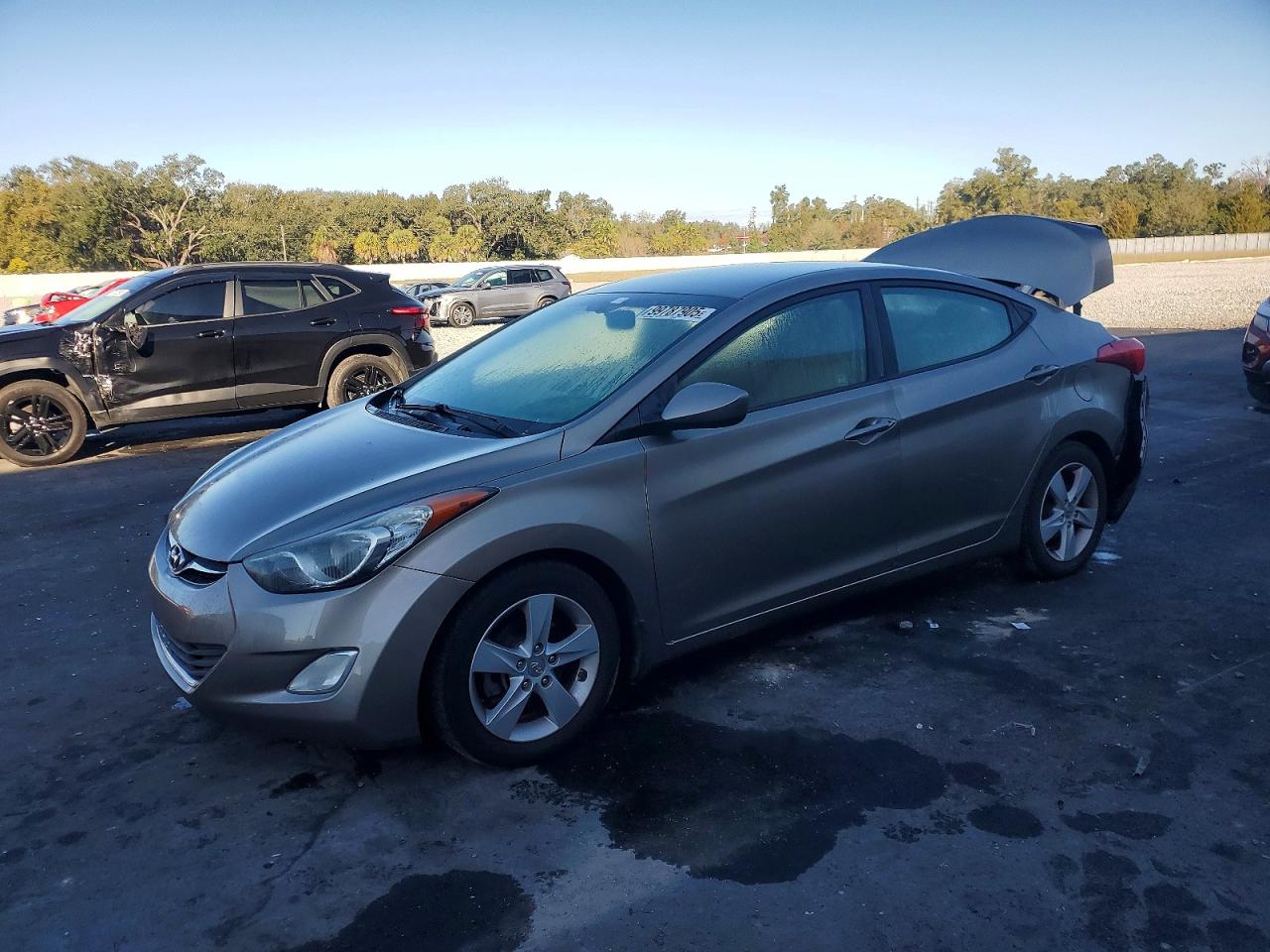 2013 HYUNDAI ELANTRA