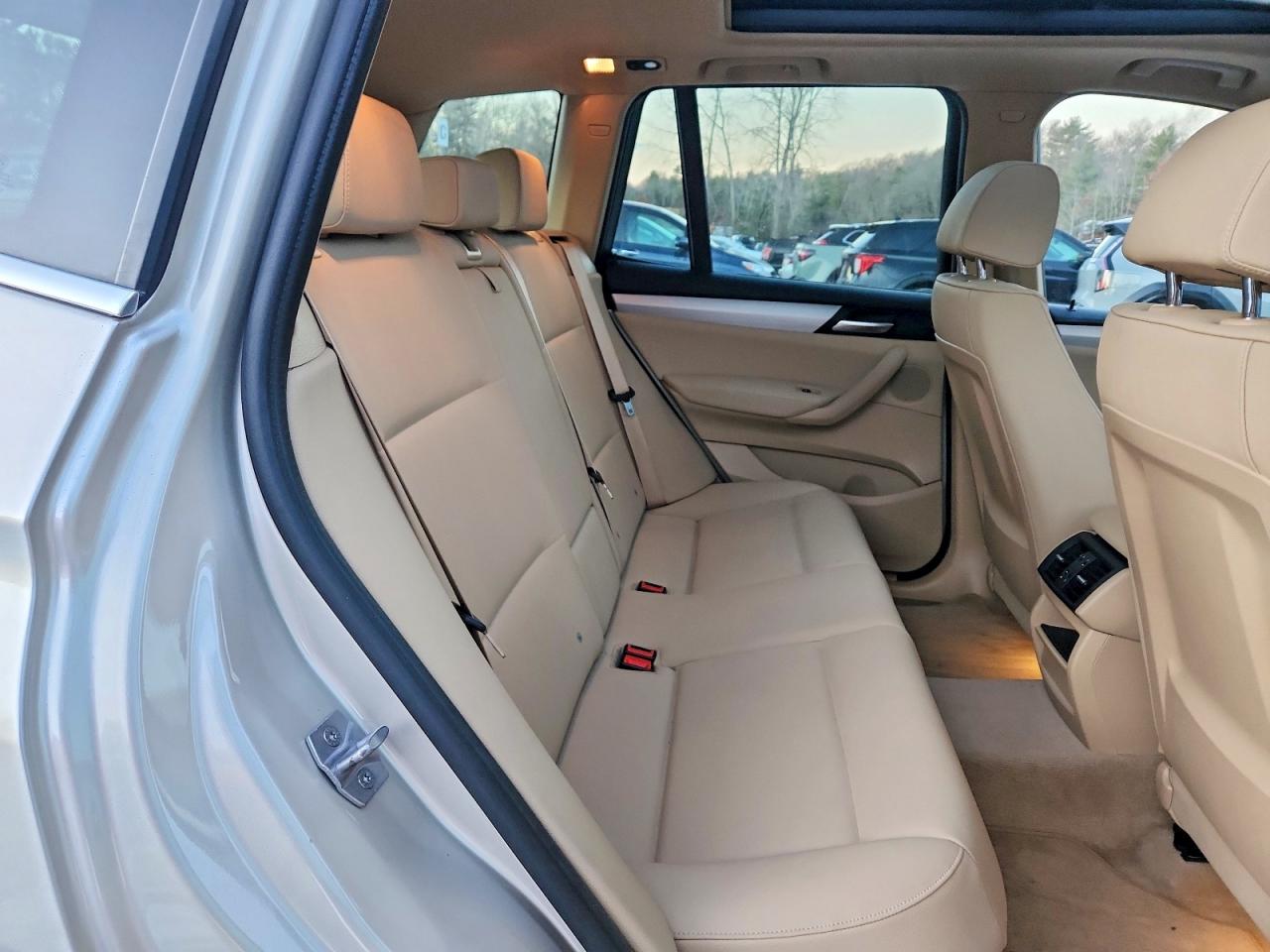2015 BMW X3 XDRIVE28I photo 11