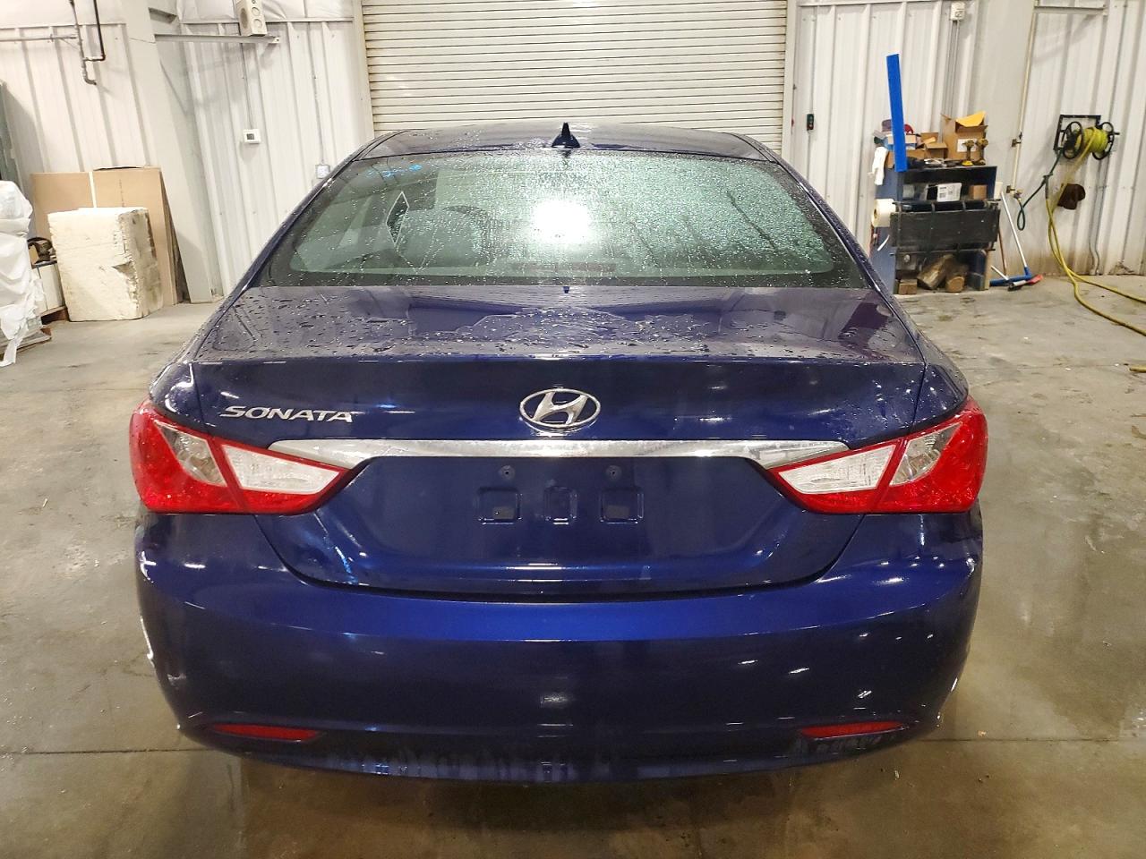 2012 HYUNDAI SONATA GLS photo 6