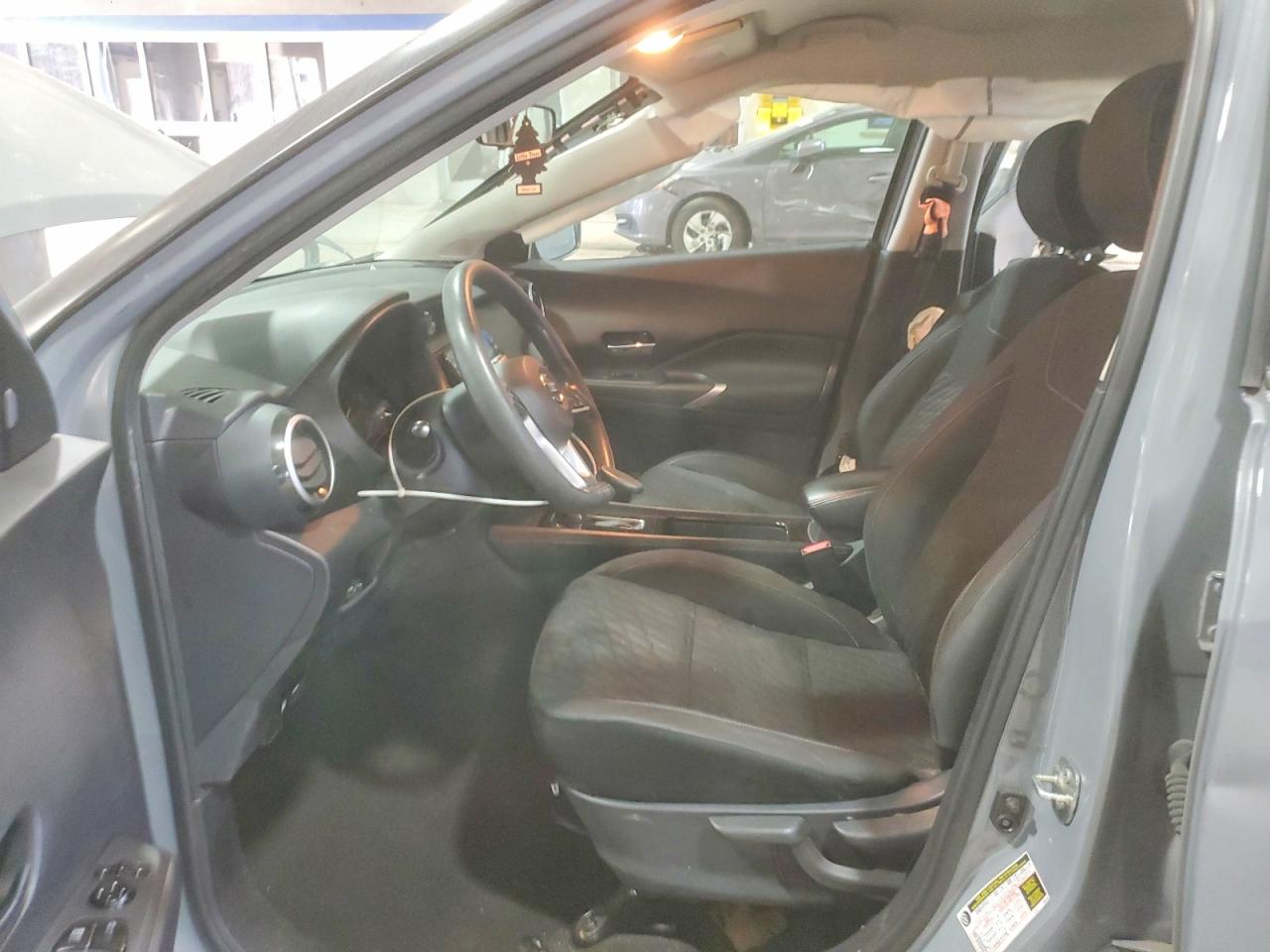2021 NISSAN KICKS SV photo 7
