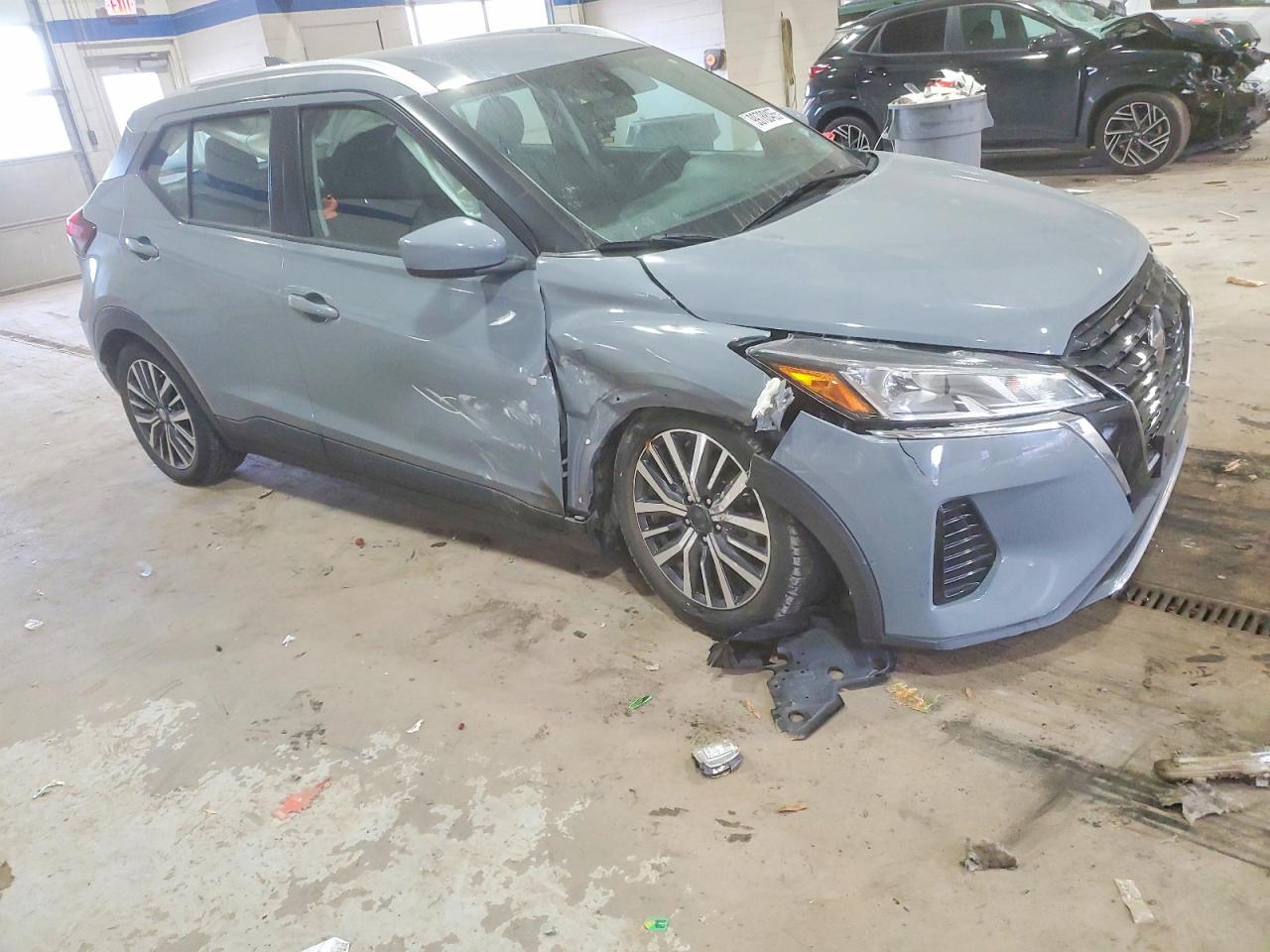 2021 NISSAN KICKS SV photo 4