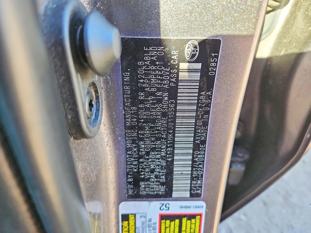2018 TOYOTA CAMRY L photo 12