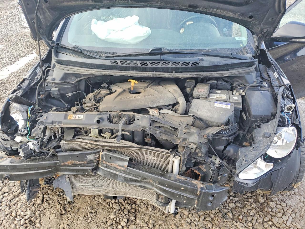 2013 HYUNDAI ELANTRA GLS photo 11