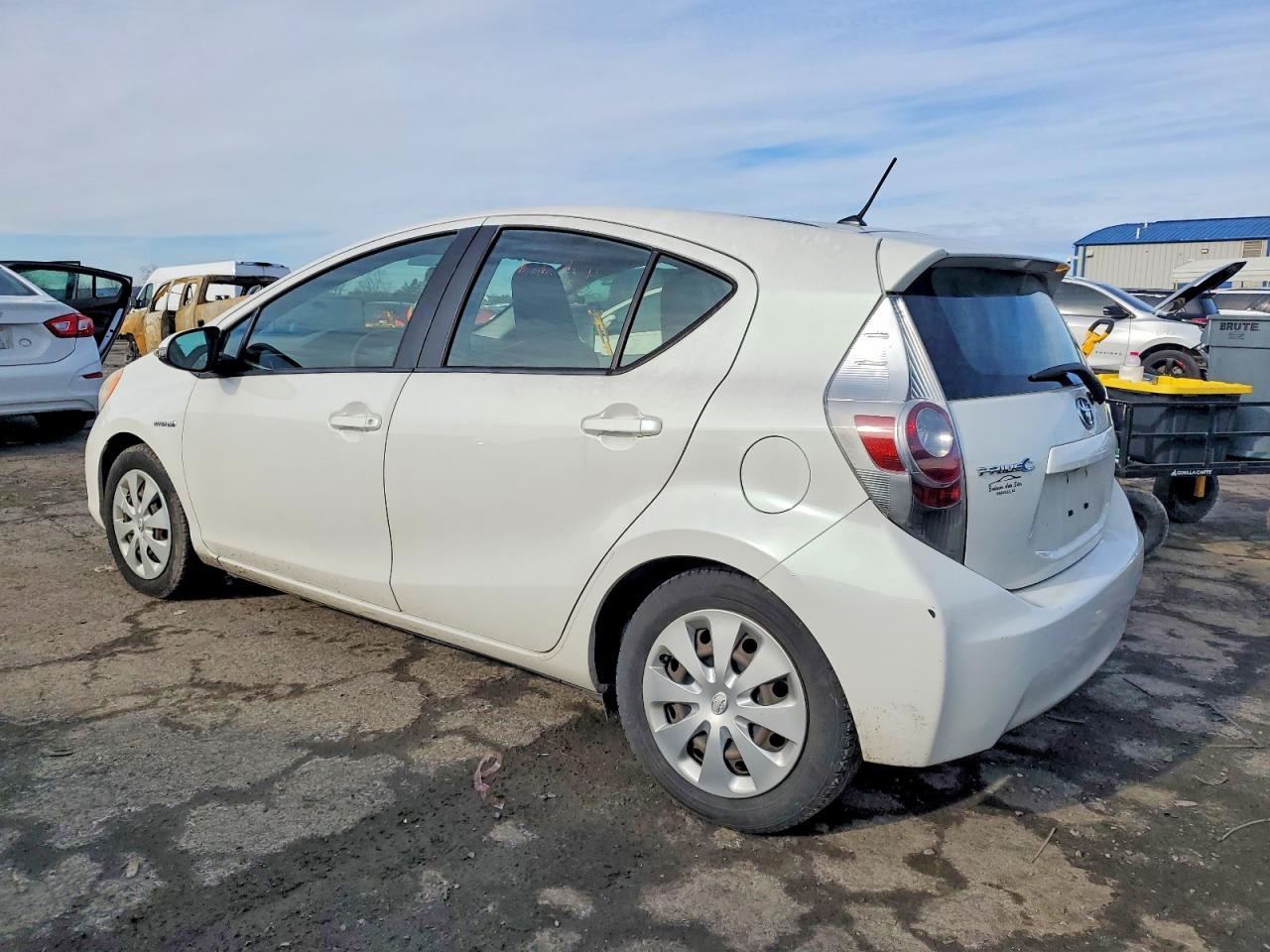 2012 TOYOTA PRIUS C photo 2
