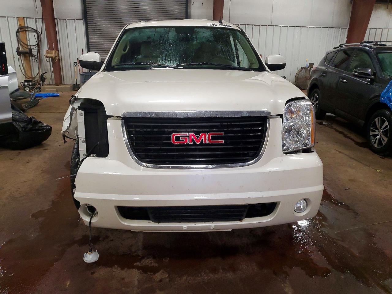 2014 GMC YUKON XL K1500 SLT photo 5