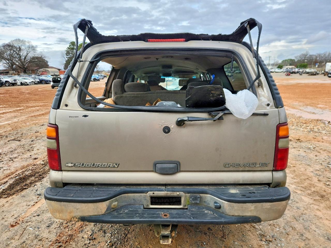 2002 CHEVROLET SUBURBAN C1500 photo 6
