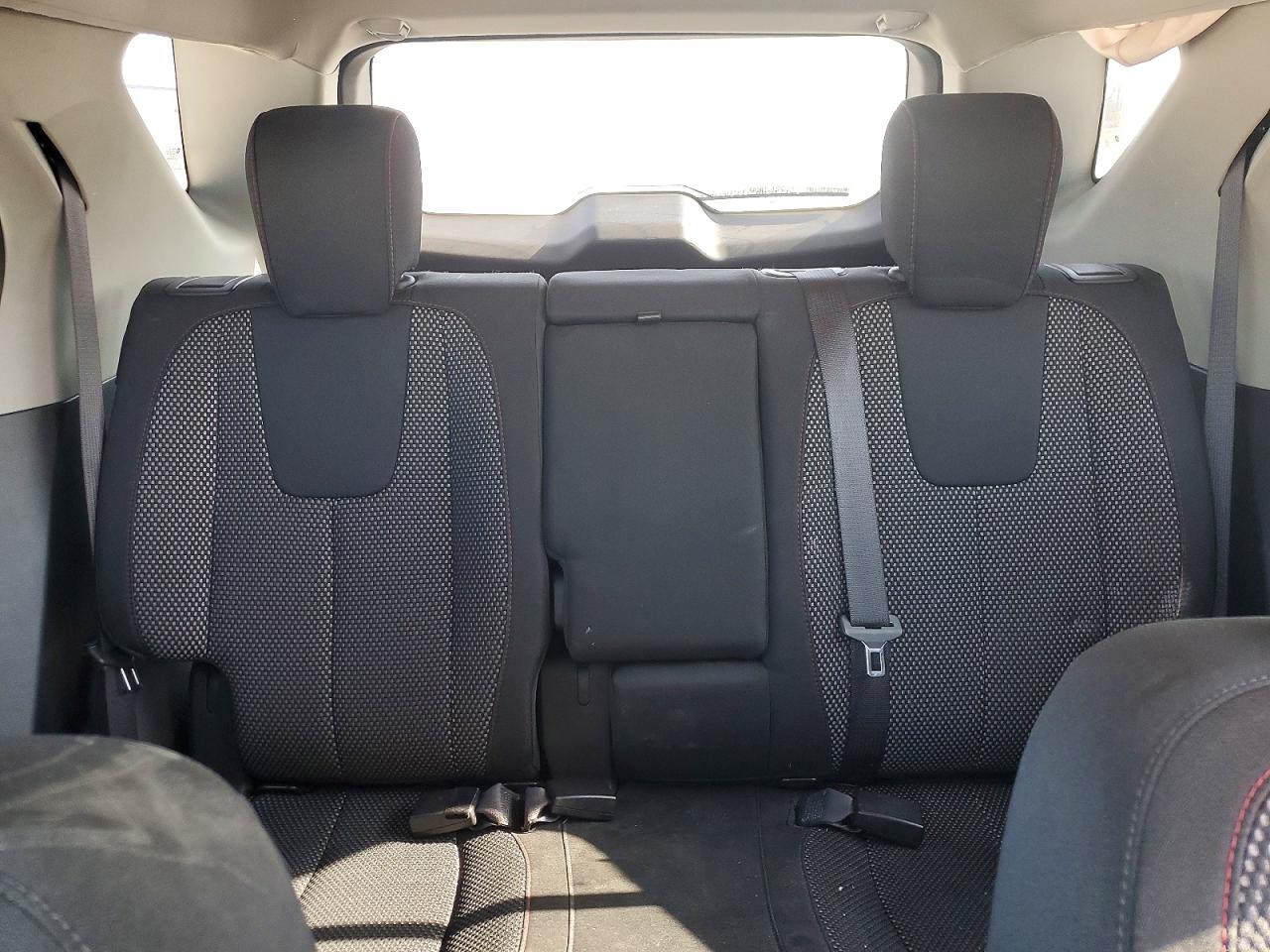 2017 CHEVROLET EQUINOX LT photo 10
