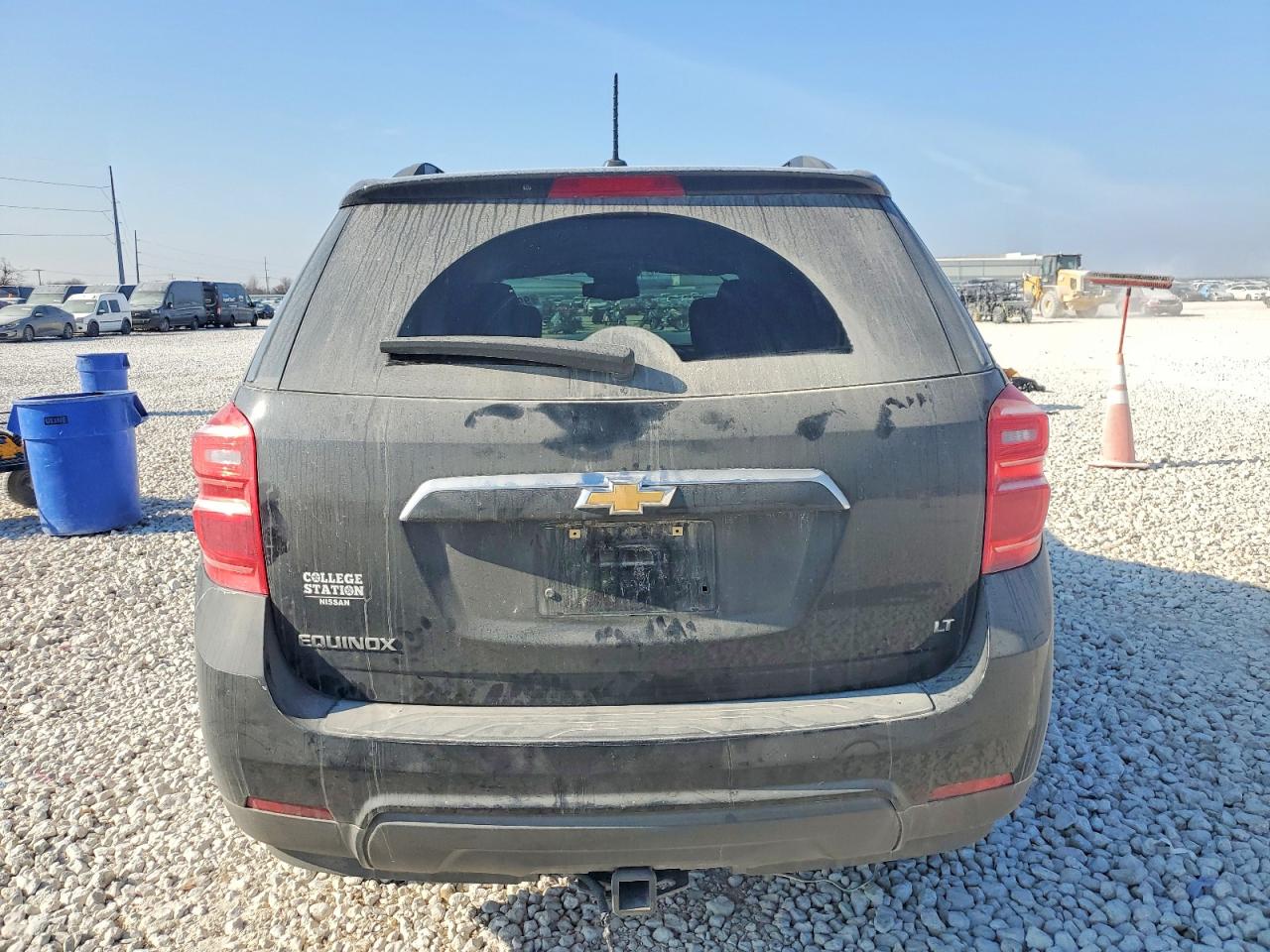 2017 CHEVROLET EQUINOX LT photo 6