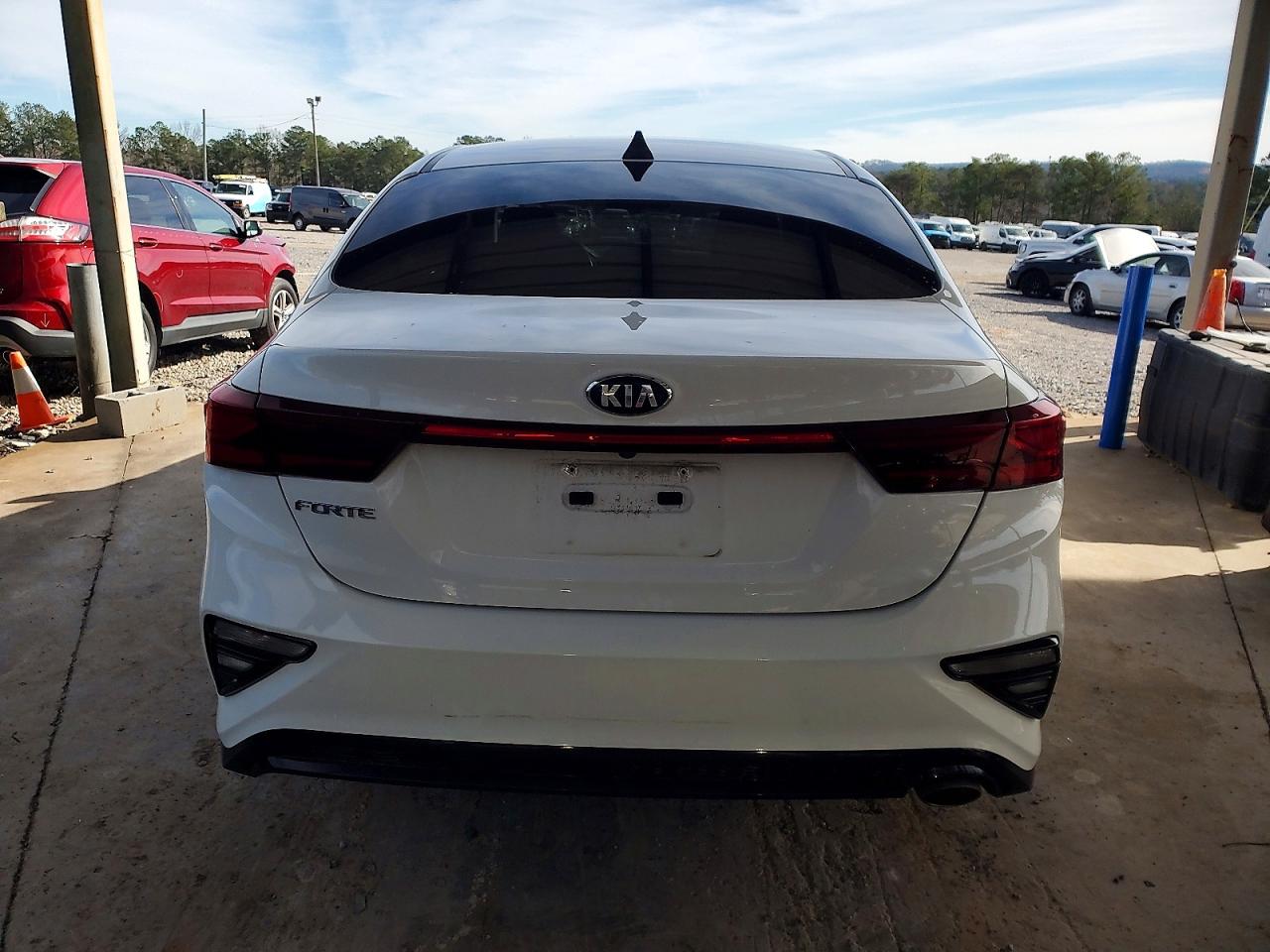 2021 KIA FORTE FE photo 6