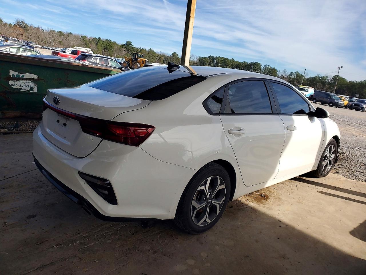 2021 KIA FORTE FE photo 3