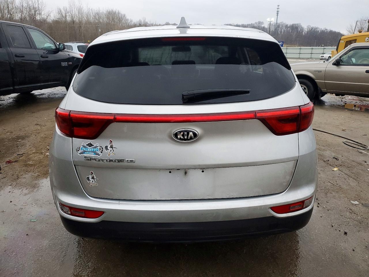 2018 KIA SPORTAGE LX photo 16