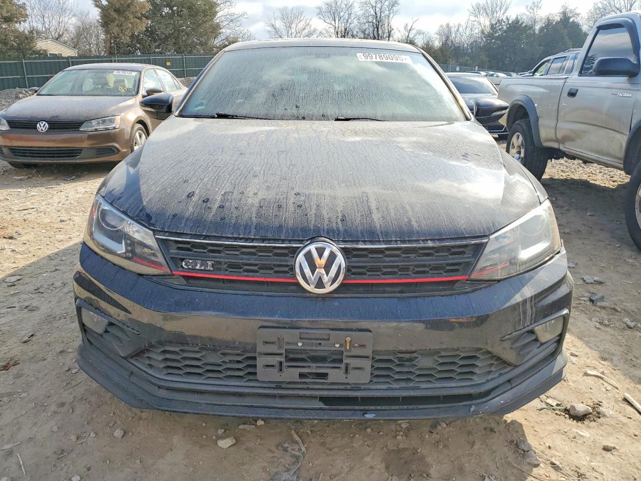 2016 VOLKSWAGEN JETTA GLI photo 5