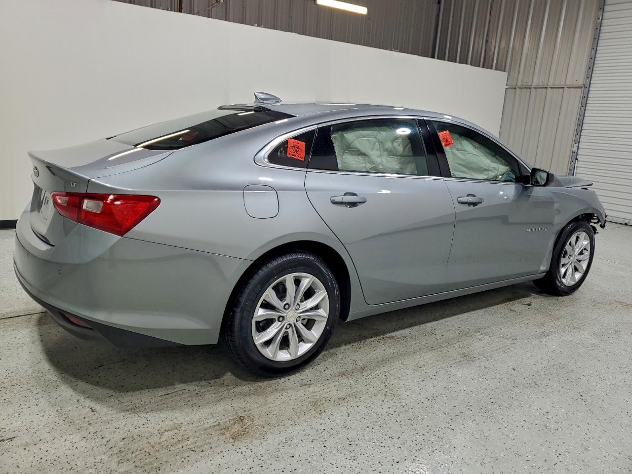 2025 CHEVROLET MALIBU LT photo 3