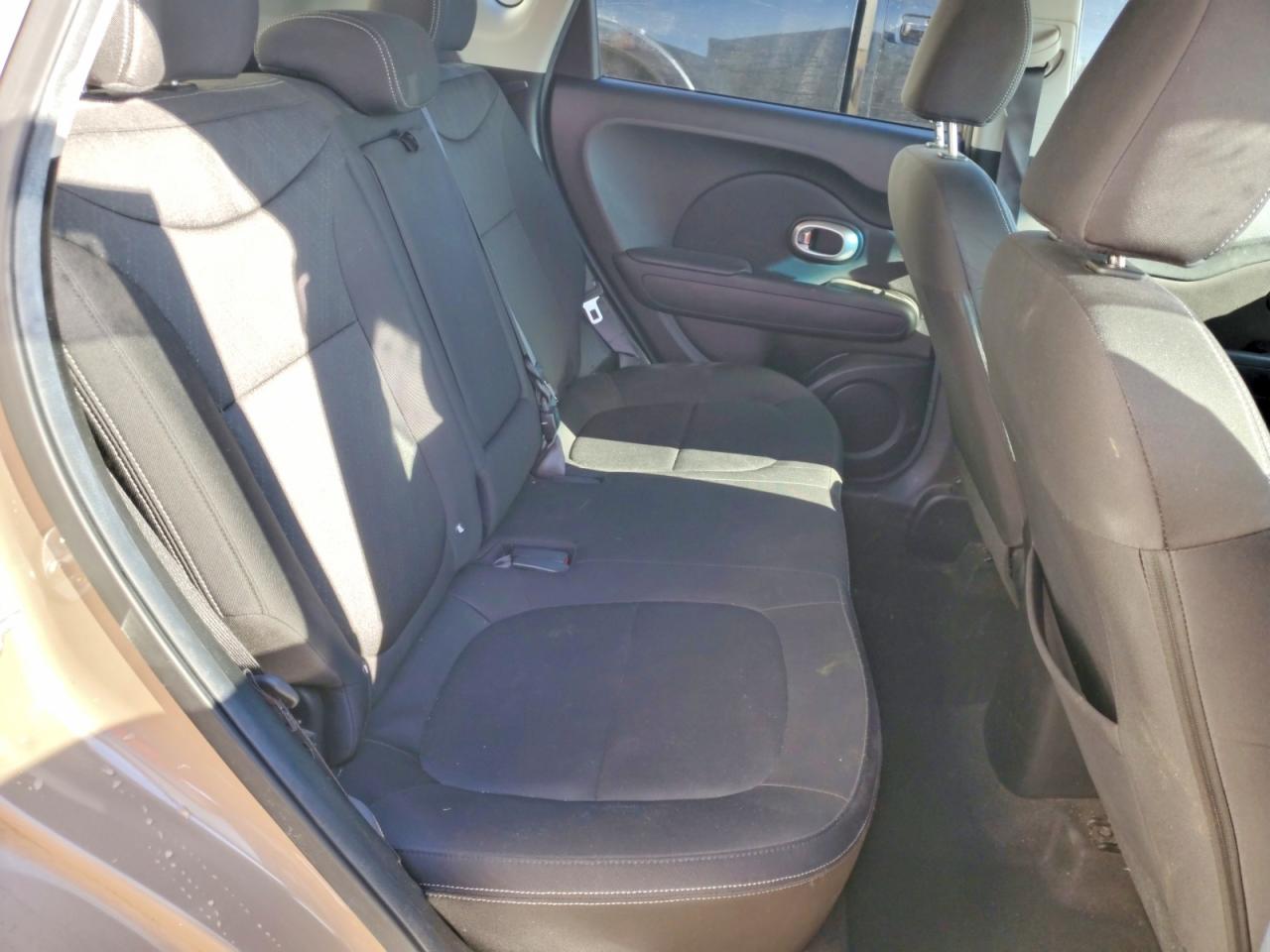 2014 KIA SOUL BASE photo 11