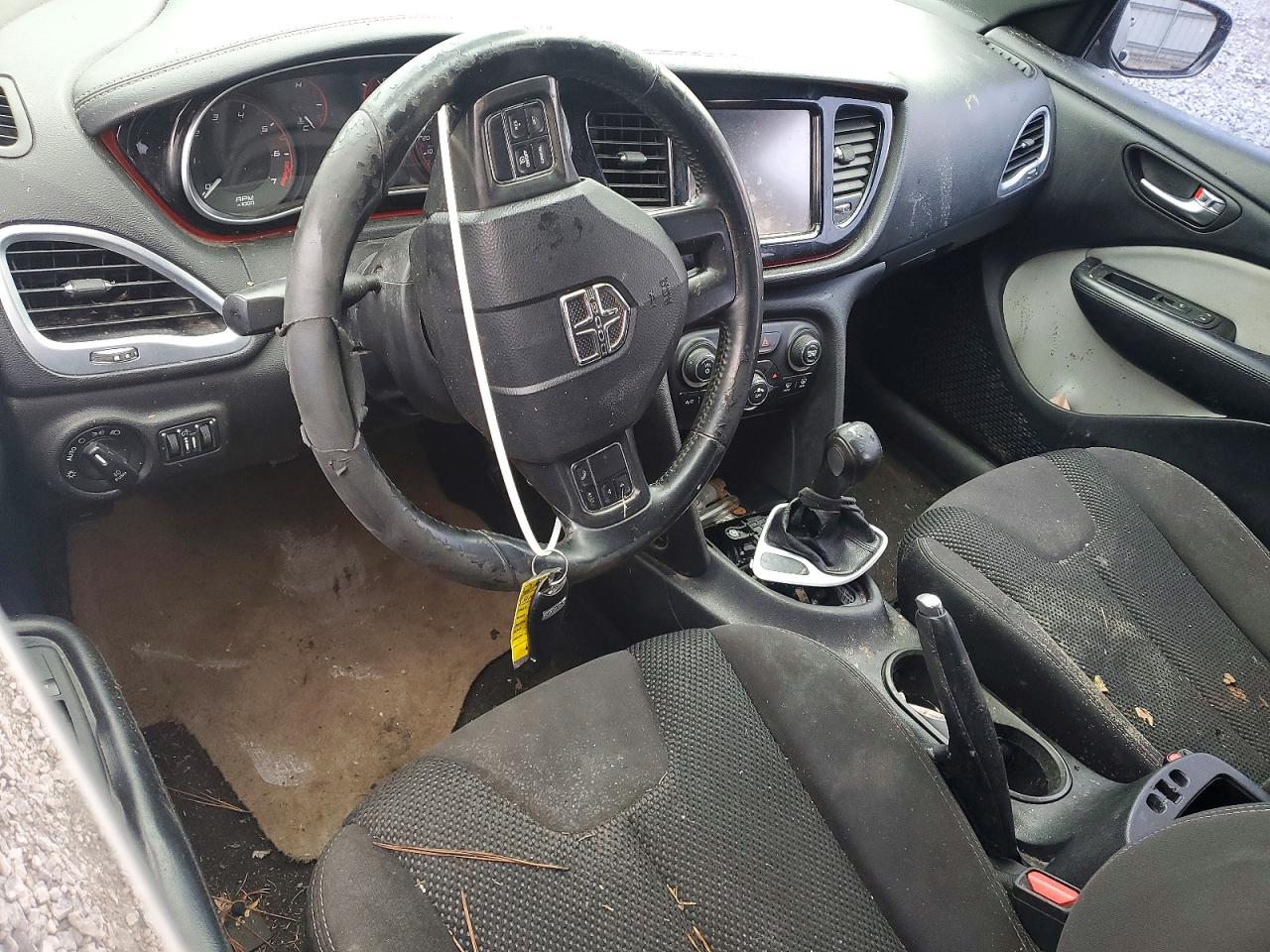 2015 DODGE DART SXT photo 22