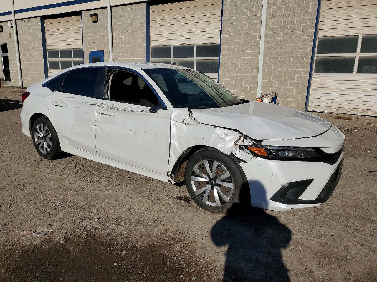2022 HONDA CIVIC LX photo 4