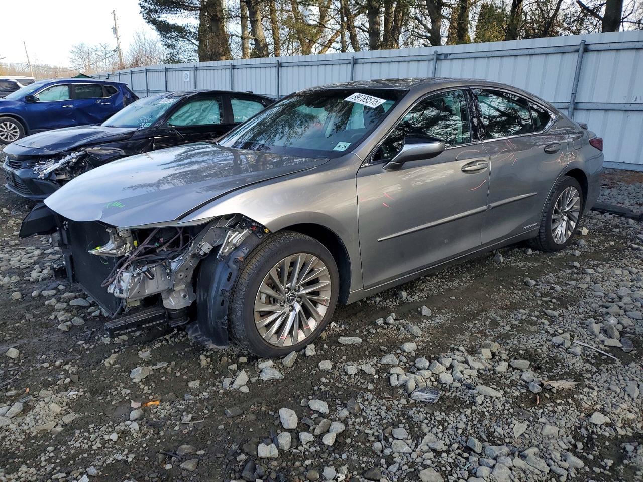 2020 LEXUS ES