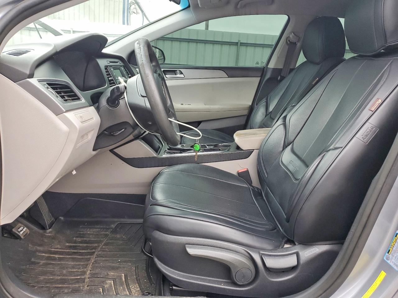 2015 HYUNDAI SONATA SE photo 7
