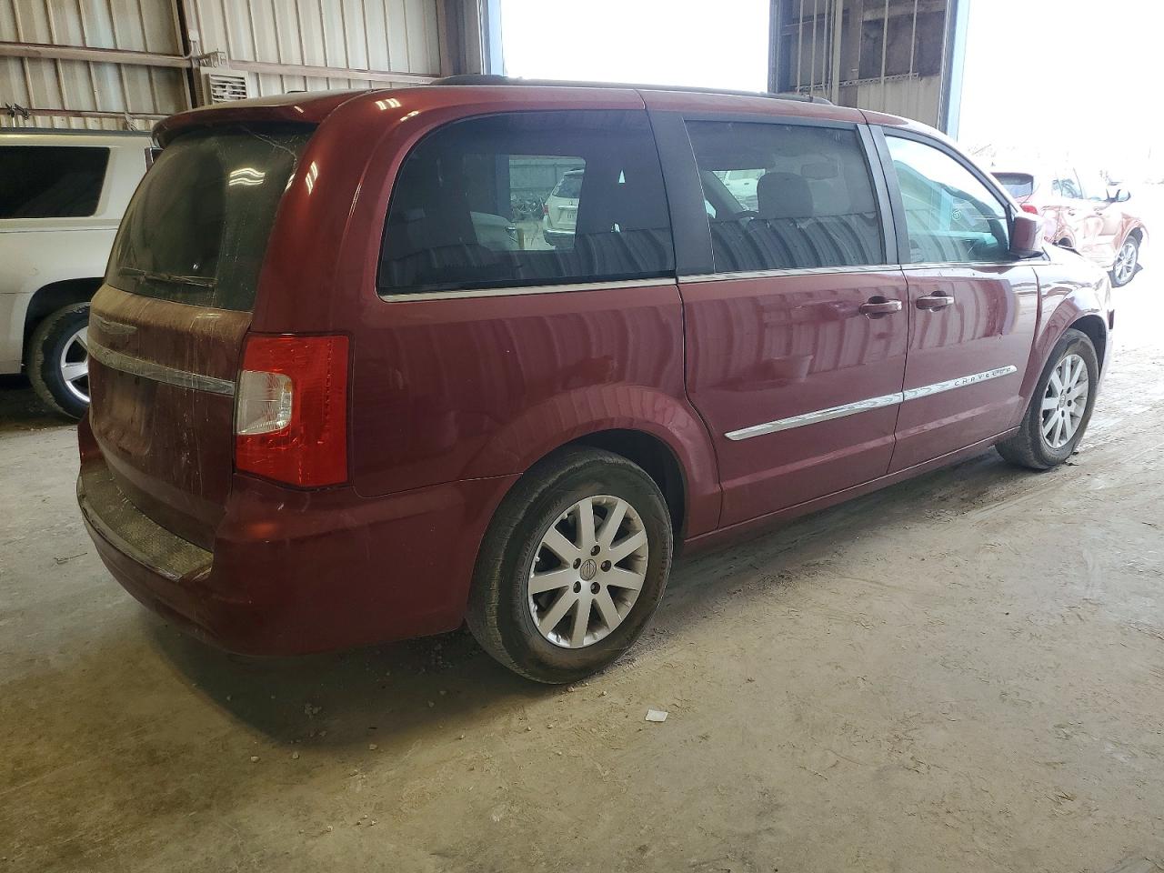 2015 CHRYSLER TOWN & COUNTRY TOURING photo 3