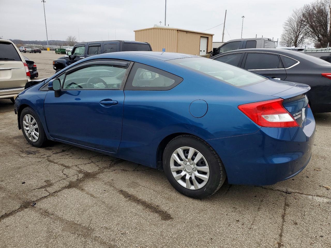 2012 HONDA CIVIC LX photo 2