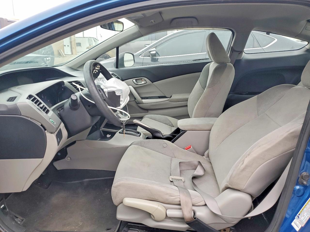 2012 HONDA CIVIC LX photo 7