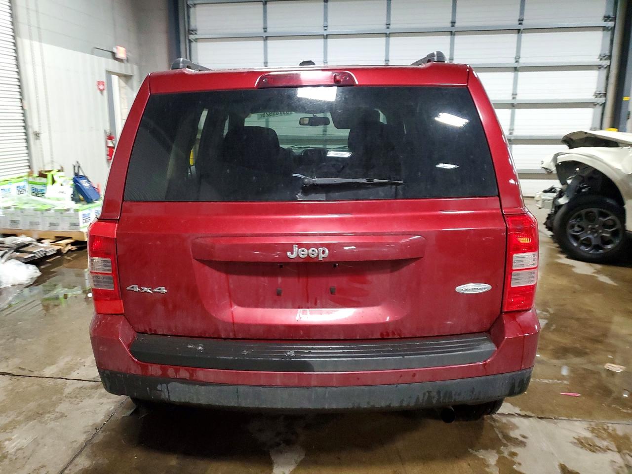 2014 JEEP PATRIOT LATITUDE photo 6