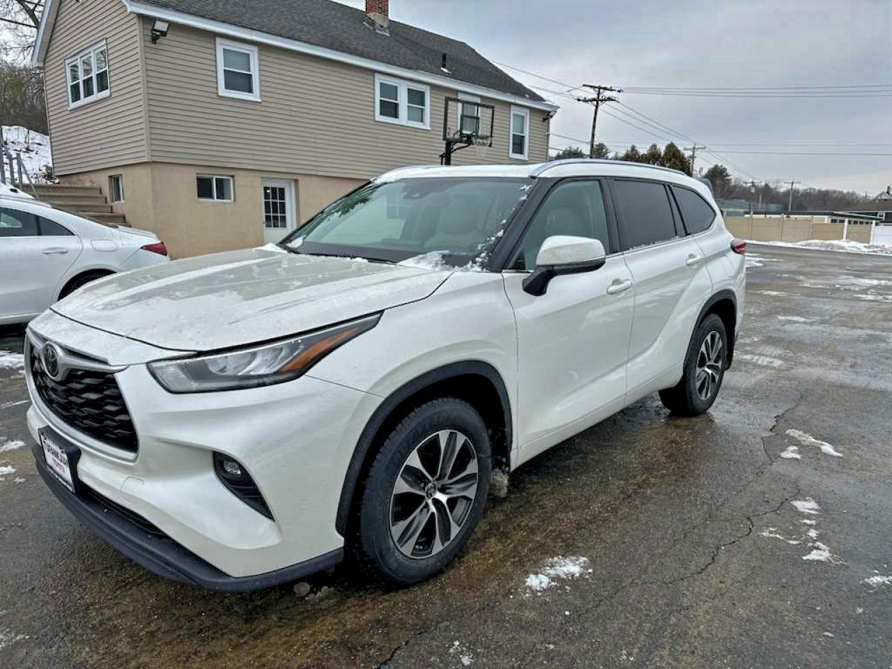 2020 TOYOTA HIGHLANDER