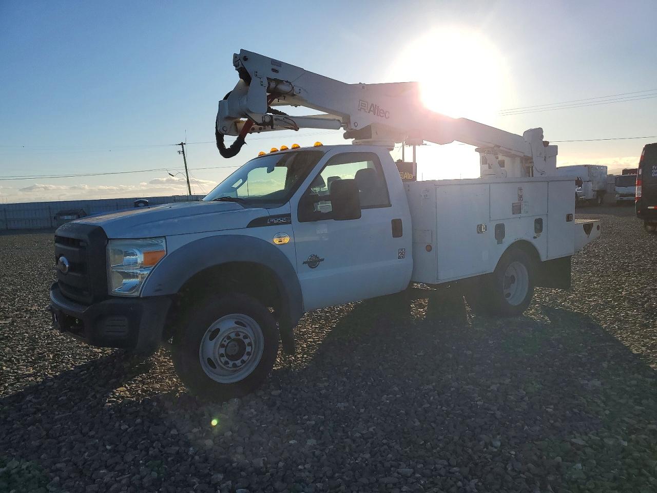2011 FORD F550