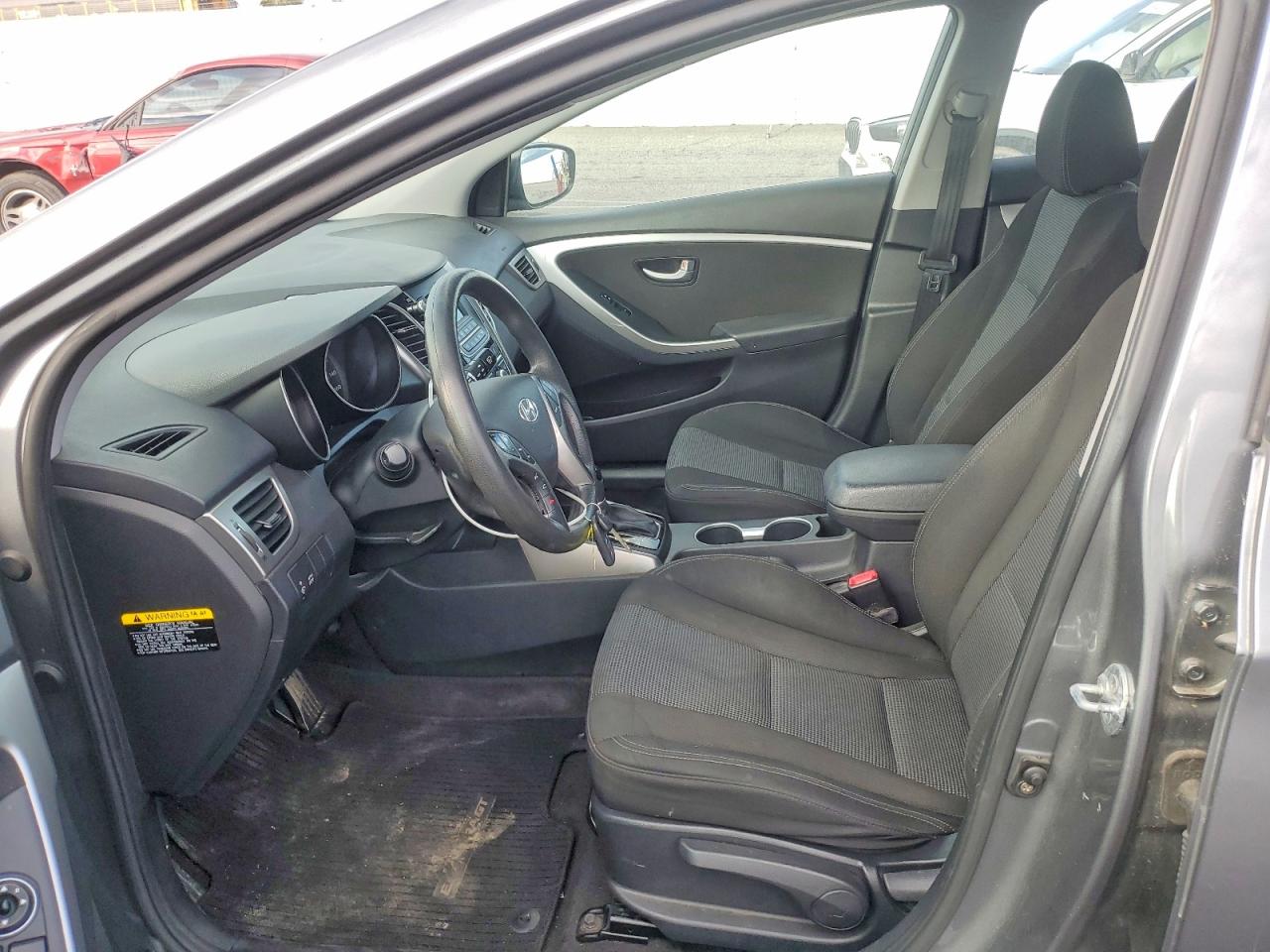 2016 HYUNDAI ELANTRA GT BASE photo 7