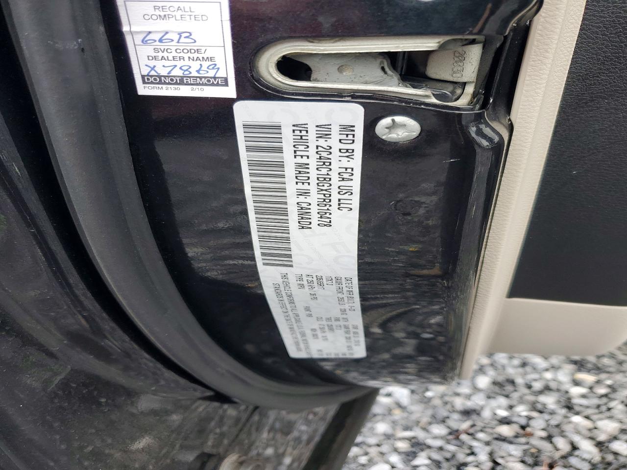 2023 CHRYSLER PACIFICA TOURING L photo 13