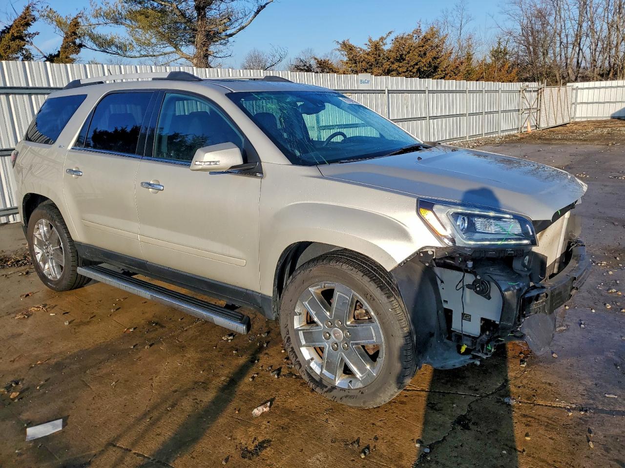 2017 GMC ACADIA LIMITED SLT-2 photo 4