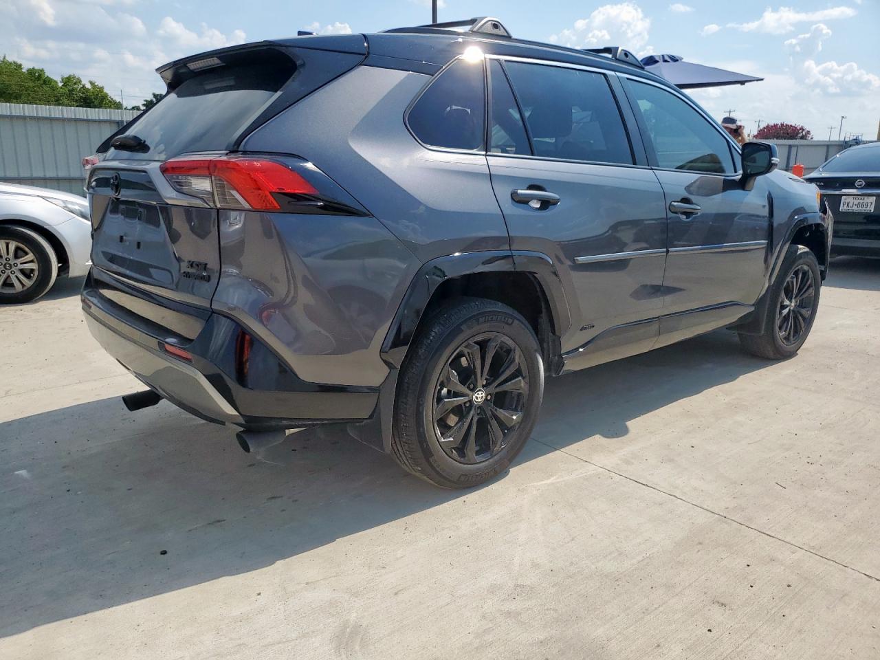 2024 TOYOTA RAV4 XSE photo 3