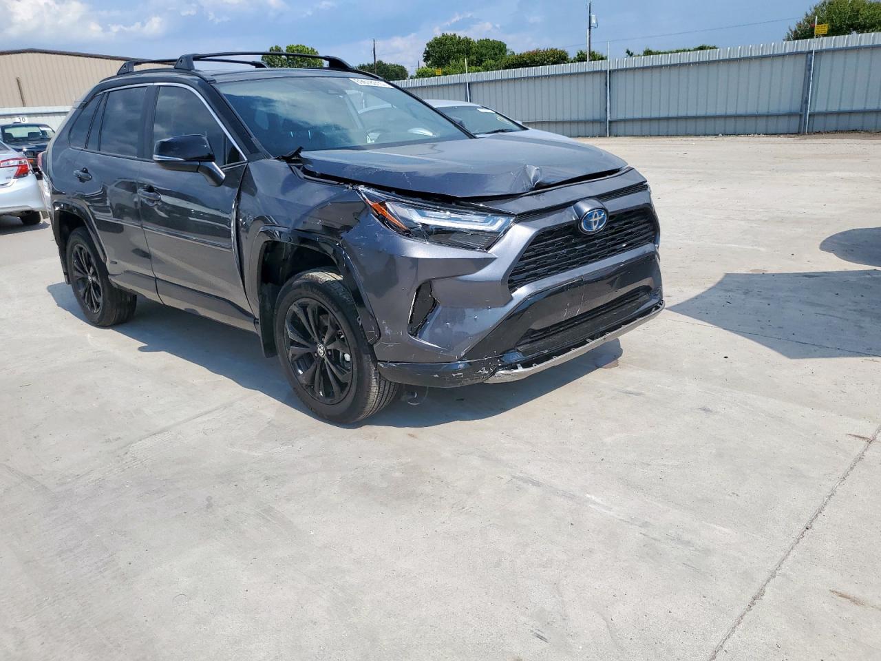 2024 TOYOTA RAV4 XSE photo 4