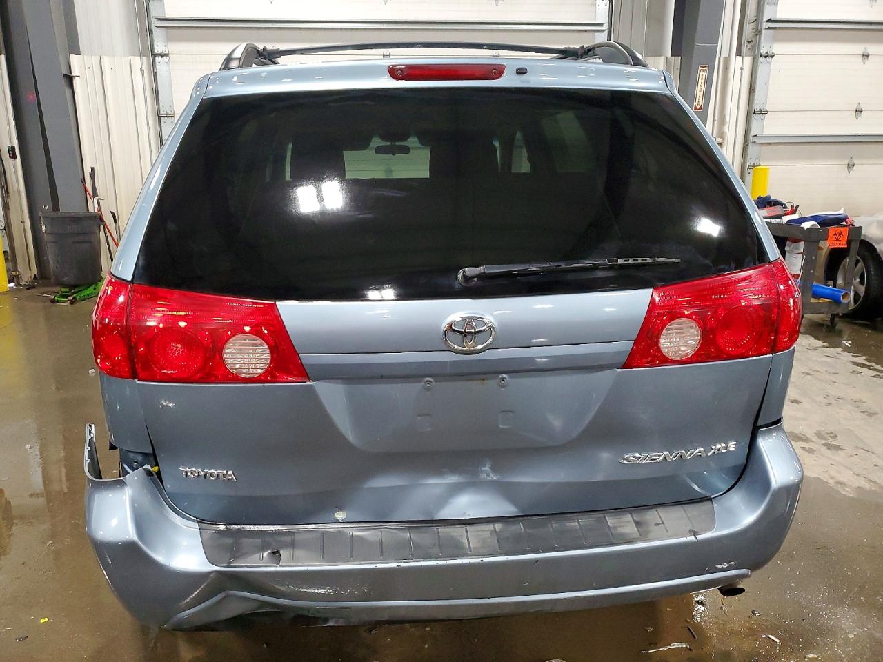 2007 TOYOTA SIENNA XLE 7-PASSENGER photo 6