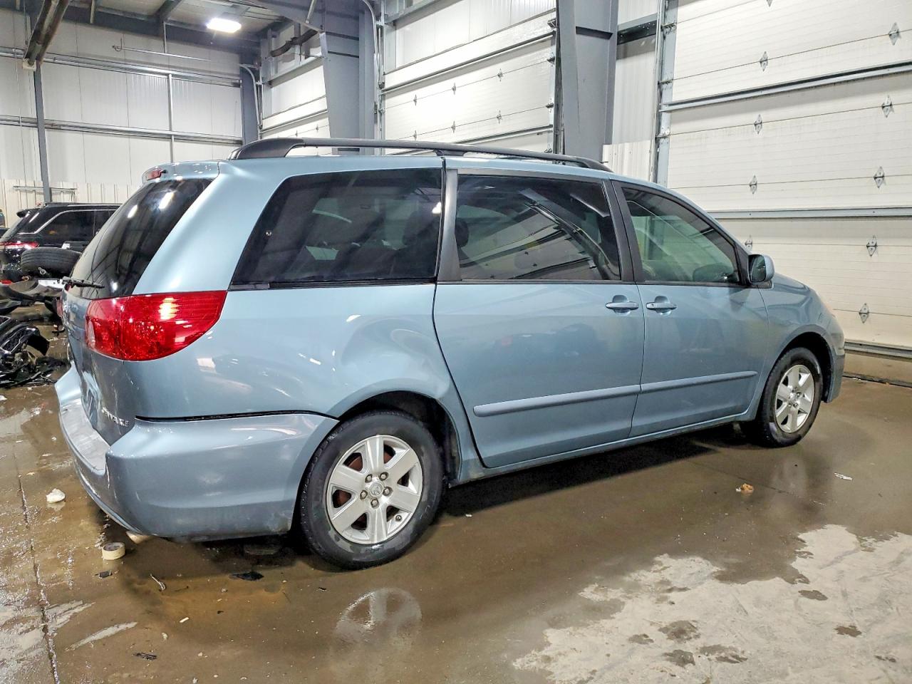 2007 TOYOTA SIENNA XLE 7-PASSENGER photo 3
