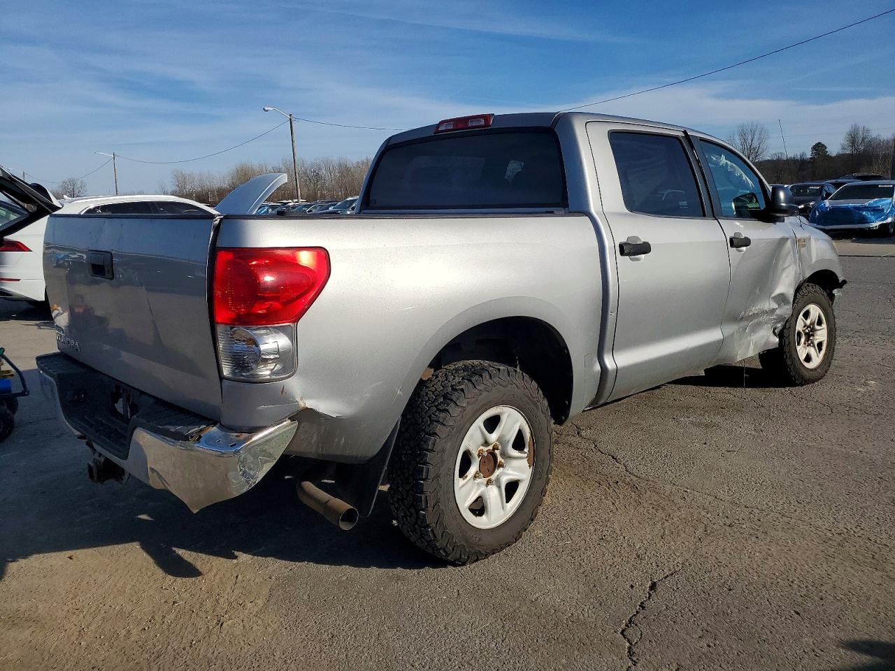 2008 TOYOTA TUNDRA CREWMAX photo 3