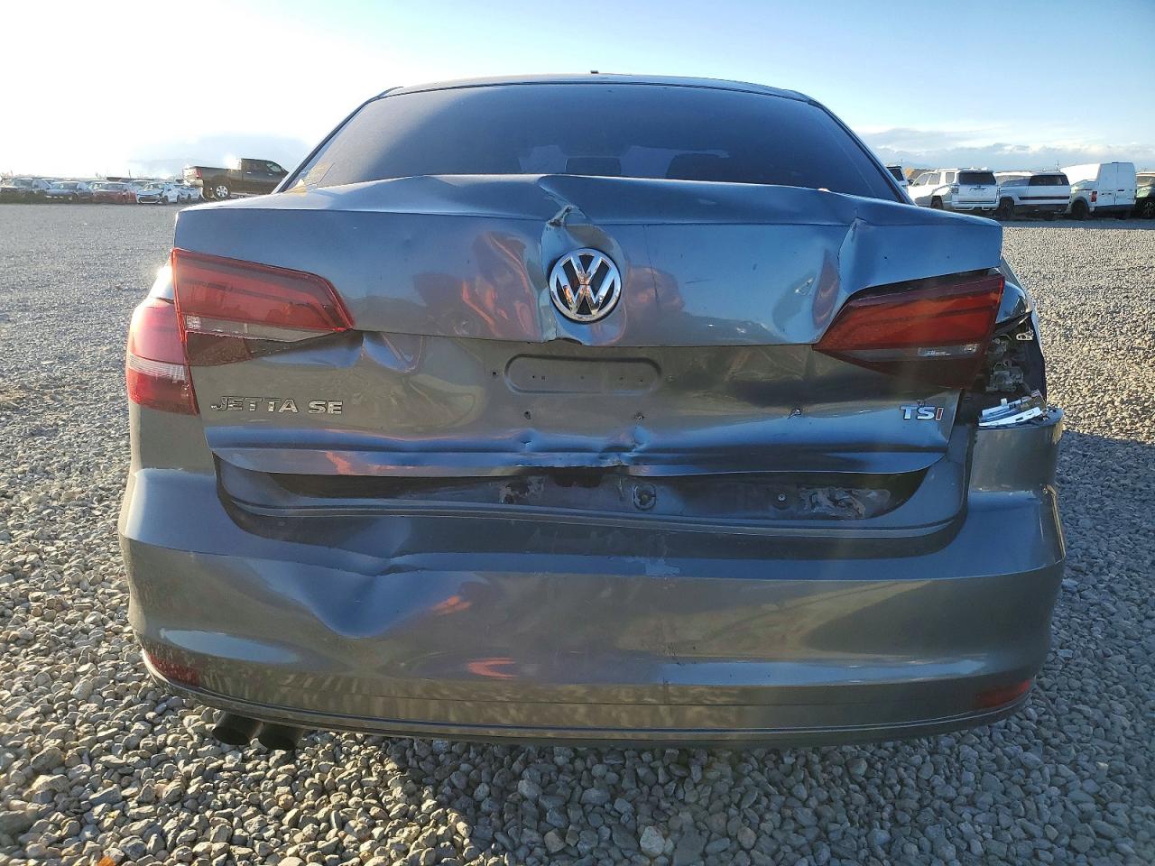 2017 VOLKSWAGEN JETTA S photo 6