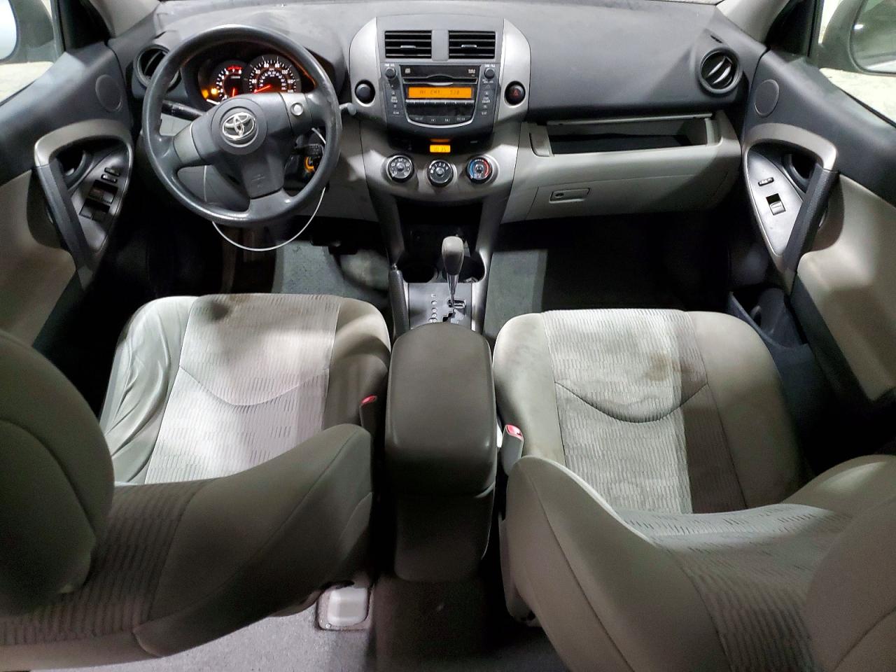 2009 TOYOTA RAV4 photo 8
