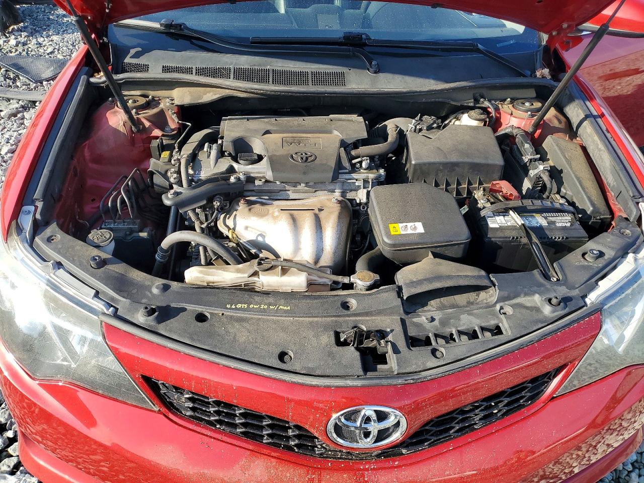 2013 TOYOTA CAMRY L photo 11