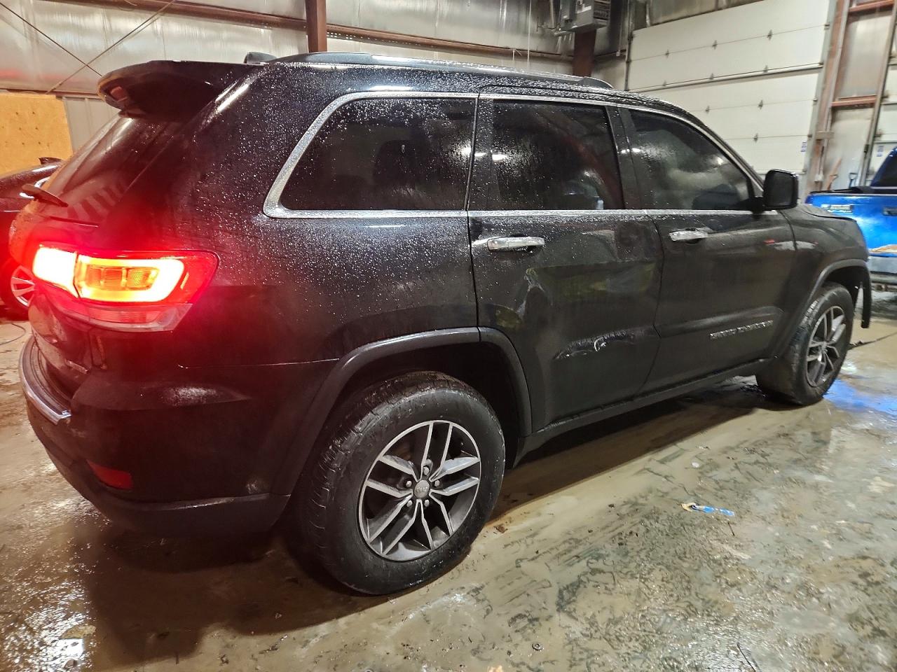 2018 JEEP GRAND CHEROKEE LIMITED photo 3