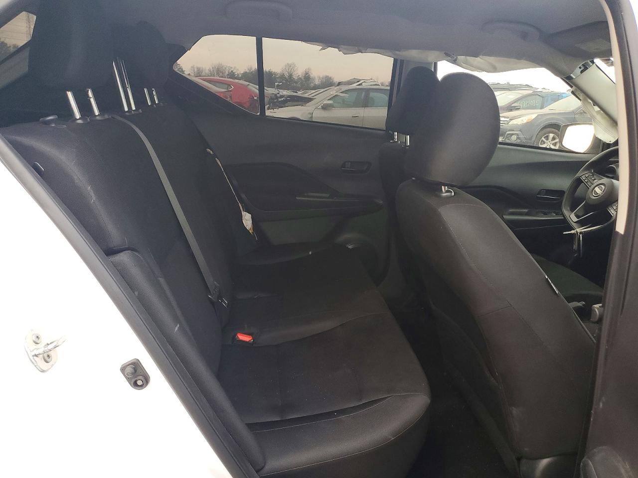 2023 NISSAN KICKS S photo 21