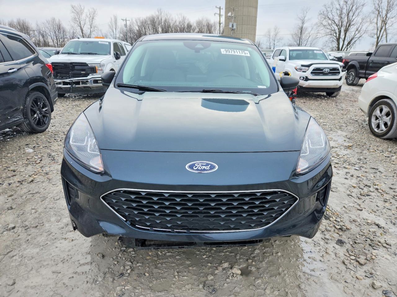 2022 FORD ESCAPE SE photo 5