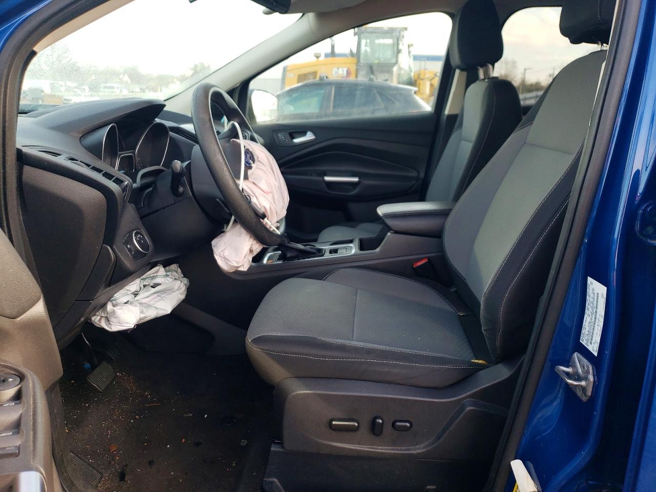 2017 FORD ESCAPE SE photo 7