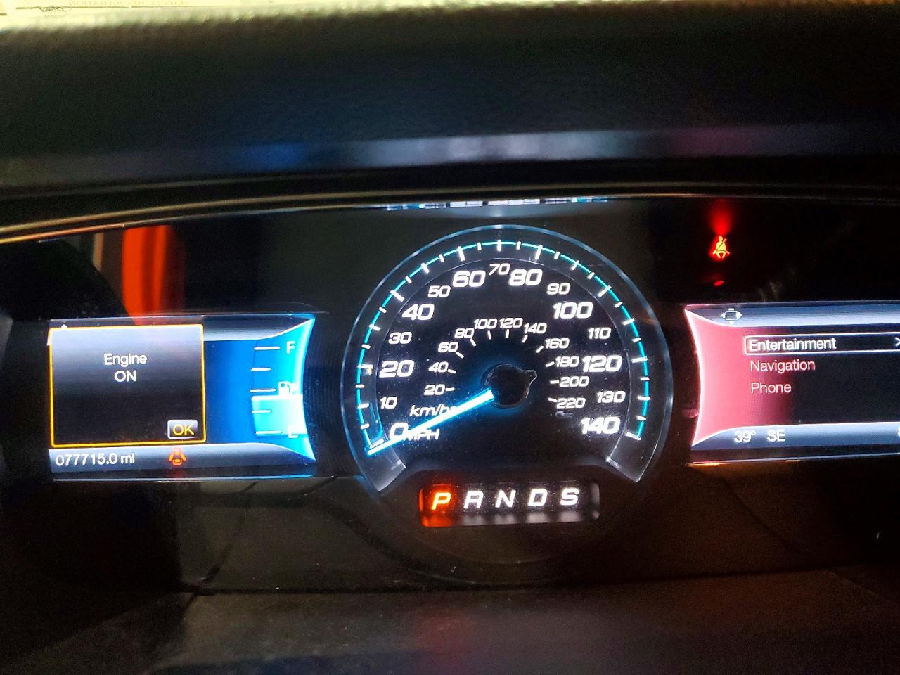 2016 FORD TAURUS SEL photo 9
