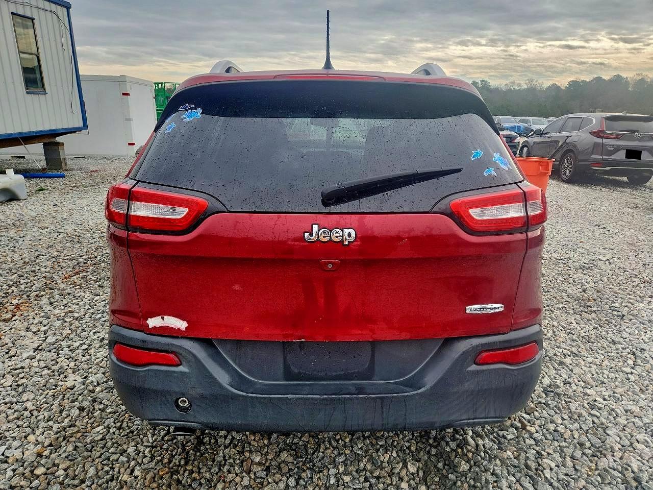 2015 JEEP CHEROKEE LATITUDE photo 6