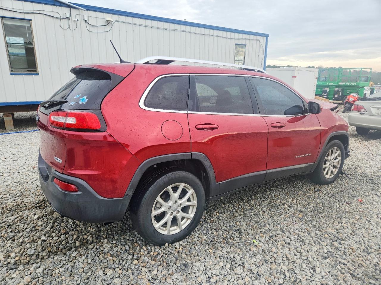 2015 JEEP CHEROKEE LATITUDE photo 3